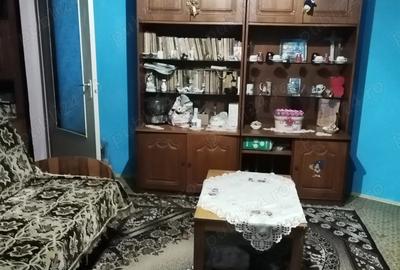 Vand apartament cu 2 camere, spatios, decomandat - 12