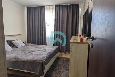 Apartament cu 3 camere decomandat, mobilat în Vlahuță