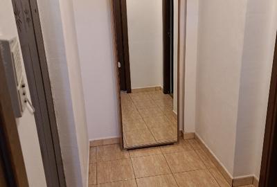 Apartament cu 2 camere semidecomandat, mobilat în Podgoria - 1