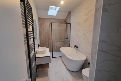 Apartament de 4 camere  zona Poiana Brasov   Comision 0 - 5