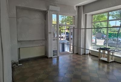 Spațiu comercial, de 91 mp, în Central - 2