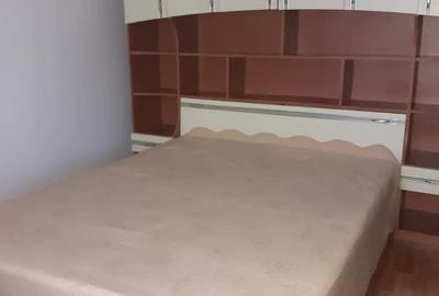 Apartament cu 2 camere decomandat în Central - 1