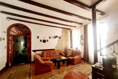 Spațiu comercial, de 120 mp, în Centrul Istoric - 1