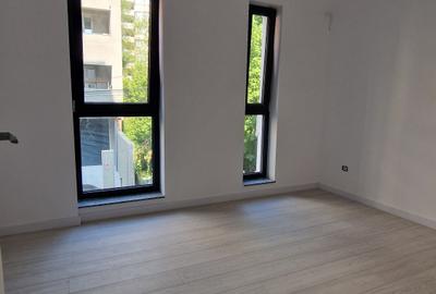 Apartament cu 5 camere semidecomandat în Timpuri Noi - 10