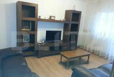 Apartament cu 4 camere decomandat în 1 Mai - 1