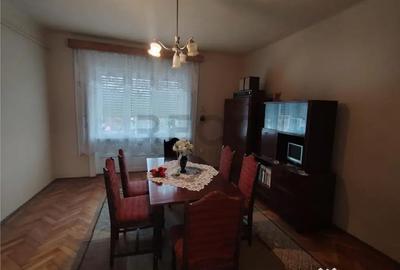 Casă cu 5 camere cu Teren 1550 Mp în Suplacu de Barcău - 6