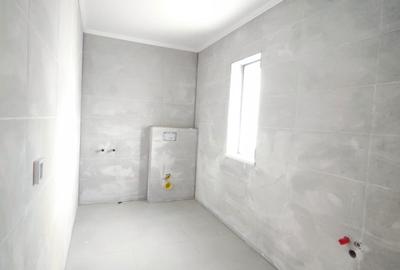 Casă cu 3 camere cu Canalizare în Tomești - 9