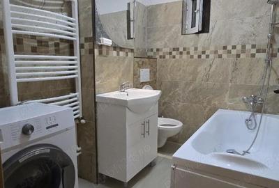 Garsonieră decomandată în Central - 2