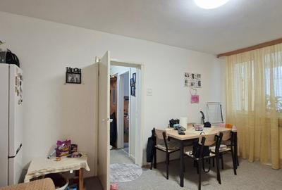 Apartament cu 3 camere semidecomandat în Țiglina 1 - 2