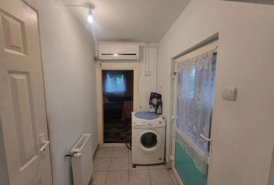 Casă cu 3 camere semidecomandat cu Teren 3197 Mp în Dumbrava - 1