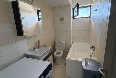 Apartament cu 3 camere decomandat în Central - 3