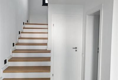 Casă cu 3 camere cu Teren 335 Mp în Central - 7