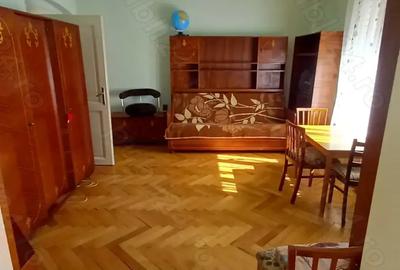 Casă cu 4 camere cu Teren 450 Mp în Dâmbovița - 5