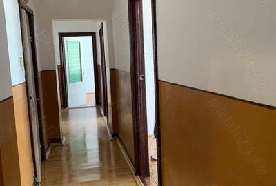 Persoana fizica: Apartament 3 camere ?i terasa - 113 mp total Rogerius, Oradea - 2