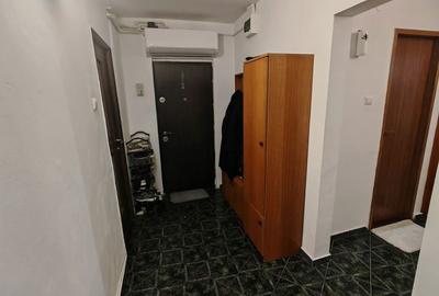 Apartament cu 3 camere decomandat în Mofleni - 5