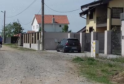 Teren de 2000 mp, în Km 5