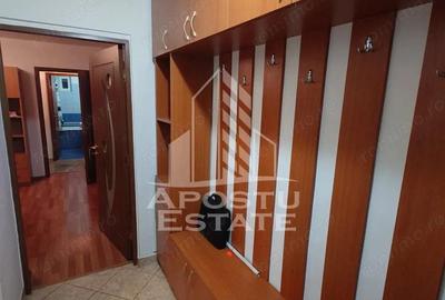 Apartament cu 3 camere semidecomandat, mobilat în Spitalul Județean - 3