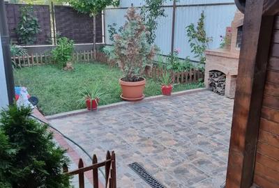 Casă cu 4 camere cu Teren 1200 Mp în Central - 1