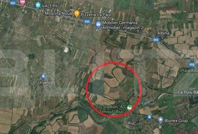 Teren de 34800 mp, în Central