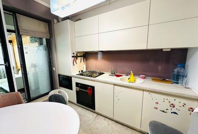 Apartament cu 3 camere decomandat, mobilat în Băneasa - 13