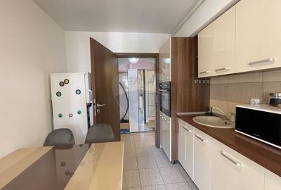 Apartament cu 2 camere decomandat, mobilat în Central - 9
