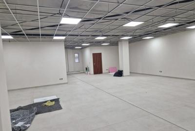 Spatiu comercial, 173 mp, zona Sasar - 2