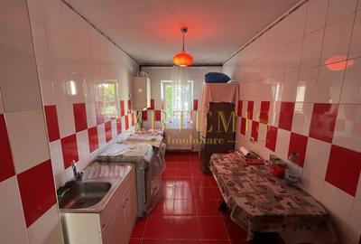 Apartament 3 camere , decomandat , etaj 1 , Stefan cel Mare - 1