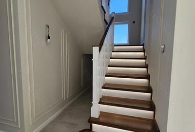 Casă cu 5 camere cu Teren 440 Mp în Săcălaz