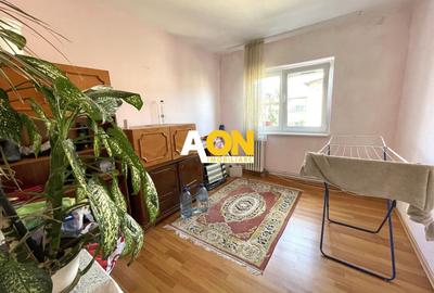 Apartament cu 3 camere decomandat, mobilat în Cetate - 1