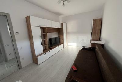 Apartament cu 2 camere decomandat în Central - 4