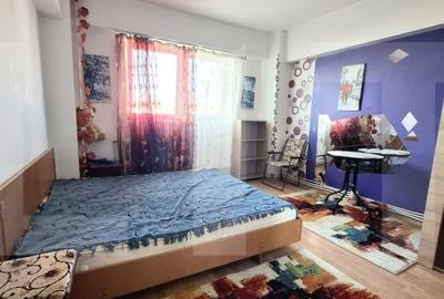 Apartament 2 camere, bine compartimentat - zona centrala - 2