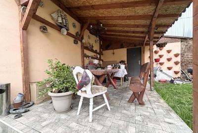 Casa zona centrala - singur in curte - 243 mp - 9