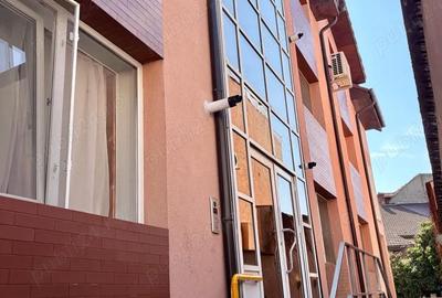 Apartament cu 2 camere decomandat în Central - 1