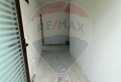 DE VANZARE Casa / Vila 5 camere in Otopeni McDonalds - 19