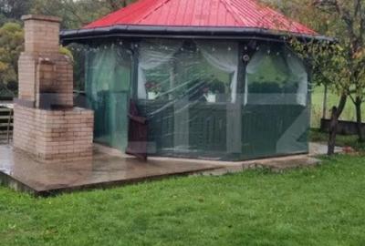 Casă cu 4 camere cu Teren 4158 Mp în Central - 10