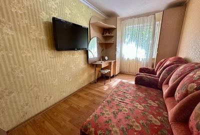 Garsonieră în Titan