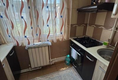 Apartament cu 3 camere decomandat, mobilat în Anda - 8