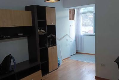 Garsonieră în Galata