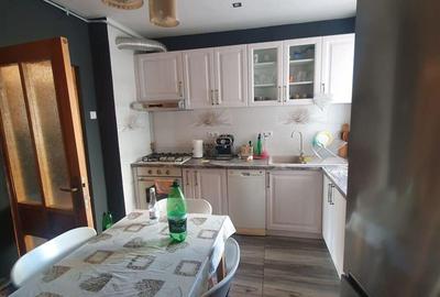 Apartament 4 camere, mobilat modern, Carpati Apartament 4 camere, mobilat modern, Carpati - 2