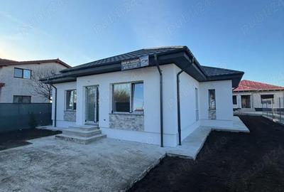 Casă cu 4 camere cu Teren 400 Mp în Cumpăna - 5