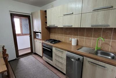 Apartament central 2 camere decomandat 57 mp cu 2 parcari platite - 2