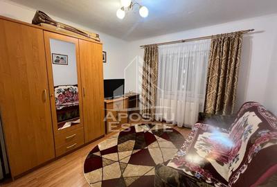 Apartament 2 camere, centrala propie, zona Soarelui - 4