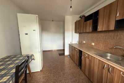 Apartament spatios, 2 camere, 51 mp utili + balcon - Girocului - 5