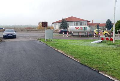 Teren -  langa Cardinal motors ideal construcții /parc auto - 4