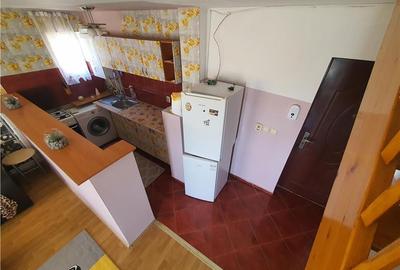 Apartament 2 camere la mansarda -str.Oncesti - zona Vasile Aaron - 5