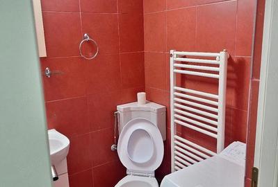 Garsonieră decomandată în Central - 4