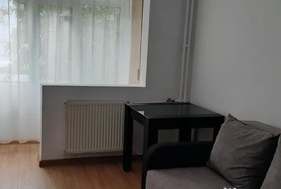 Garsonieră decomandată în Central - 1