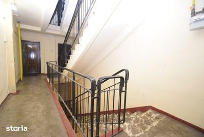 Apartament cu 2 camere decomandat în Calea București - 9