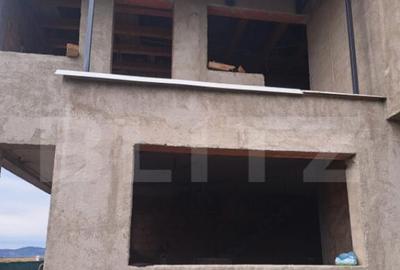 Casă cu 3 camere cu Teren 499 Mp în Central - 6