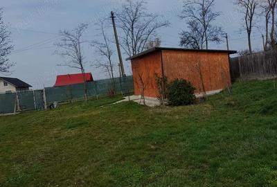 Casă cu Teren 2100 Mp în Copălău - 2